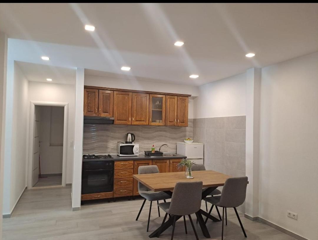 Apartmani Ivica Martić Duće Esterno foto