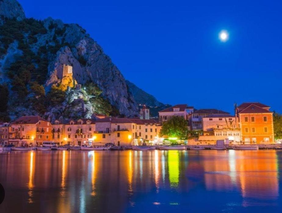 Apartmani Ivica Martić Duće Esterno foto